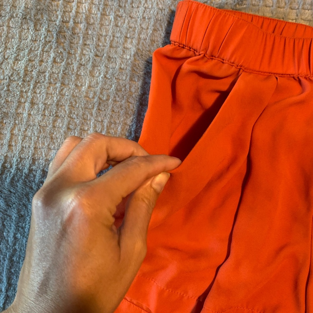 BCBGMAXAZRIA shorts - Picture 2 of 6